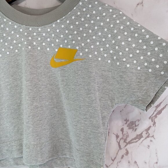 Nike T Shirt Women Small Gray Crop Tee Crop Polka Dot Yellow Short Sleeve 930539 - Picture 4 of 12